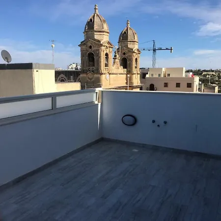 Bright & Spacious 1 Bedroom Penthouse-gzira Cl شقة Gzira